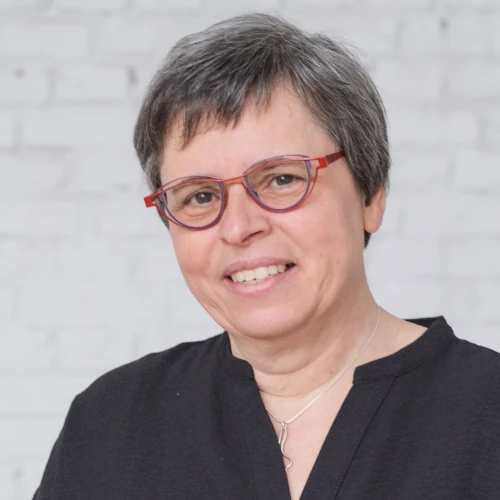 Karin Debbaut
